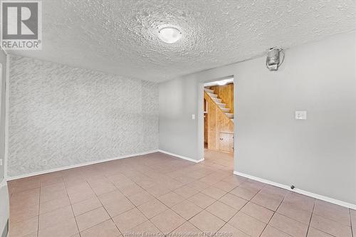 99 Mill Street, Leamington, ON - Indoor Photo Showing Other Room