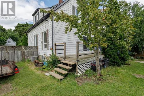 379 Maxwell Street, Sarnia, ON - Outdoor