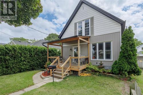 379 Maxwell Street, Sarnia, ON - Outdoor