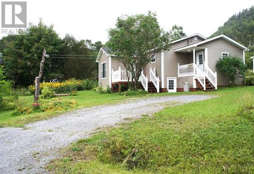 42 Farm Road, Gillams, NL 