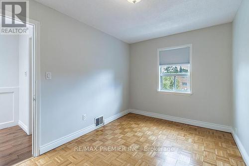 633 Lauder Avenue, Toronto (Oakwood Village), ON - Indoor Photo Showing Other Room