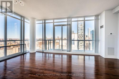 2711 - 770 Bay Street, Toronto (Bay Street Corridor), ON - Indoor Photo Showing Other Room