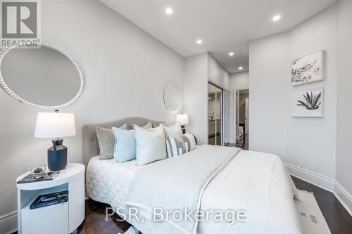 601 - 102 Bloor Street W, Toronto (Annex), ON - Indoor Photo Showing Bedroom