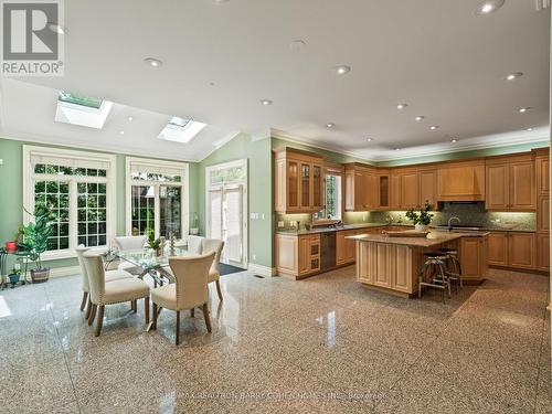 17 Paddock Court, Toronto (St. Andrew-Windfields), ON - Indoor Photo Showing Dining Room