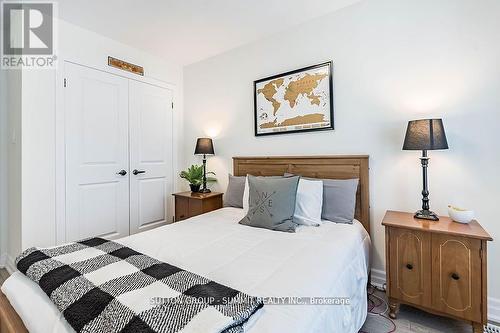 2277 Major Mackenzie Drive, Vaughan, ON - Indoor Photo Showing Bedroom