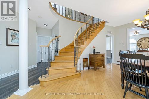 33 Chaplin Crescent, Halton Hills (Georgetown), ON - Indoor