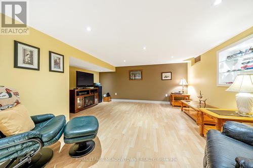 33 Chaplin Crescent, Halton Hills (Georgetown), ON - Indoor