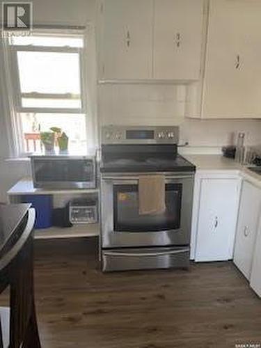 1436 Minto Street, Regina, SK - Indoor Photo Showing Kitchen