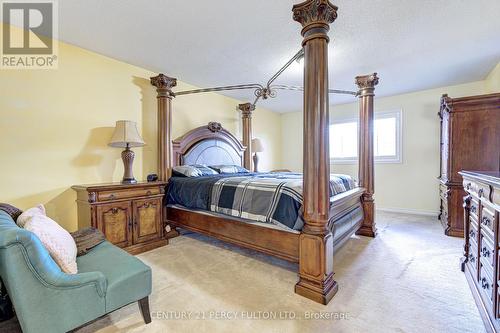 17 Redwillow Road, Brampton, ON - Indoor Photo Showing Bedroom