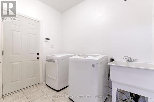 17 Redwillow Road, Brampton, ON - Indoor Photo Showing Laundry Room