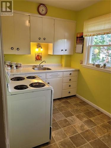 47-49 North Street, Moncton, NB - Indoor Photo Showing Kitchen