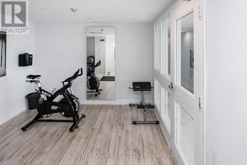 1606 - 21 Grand Magazine Street, Toronto (Niagara), ON - Indoor Photo Showing Gym Room