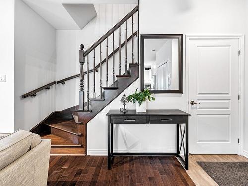 Staircase - 1-4145 Rue Lenoir, Brossard, QC - Indoor Photo Showing Other Room