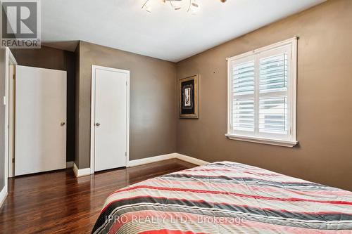 115 Brighton Avenue, Toronto (Bathurst Manor), ON - Indoor Photo Showing Bedroom