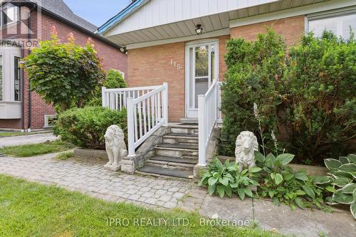 115 Brighton Avenue, Toronto (Bathurst Manor), ON - Outdoor