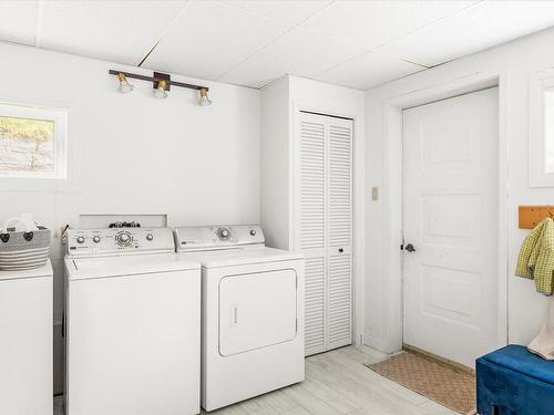 Salle de lavage - 1170 Route 155, Grandes-Piles, QC - Indoor Photo Showing Laundry Room