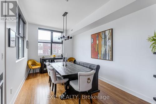 212 - 160 Fallingbrook Road, Toronto (Birchcliffe-Cliffside), ON - Indoor Photo Showing Dining Room