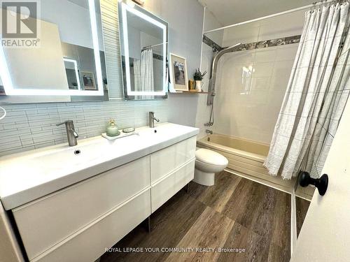 14 - 25 Pebble Byway, Toronto (Hillcrest Village), ON - Indoor Photo Showing Bathroom