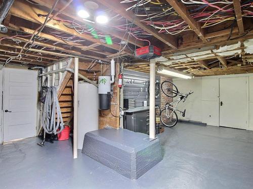 Workshop - 120 10E Avenue, Senneterre - Ville, QC - Indoor Photo Showing Garage