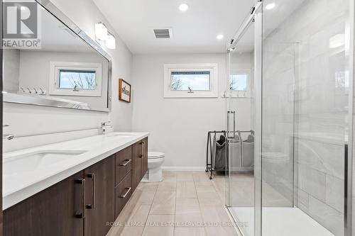 13 Boese Court, St. Catharines (Lakeshore), ON - Indoor Photo Showing Bathroom