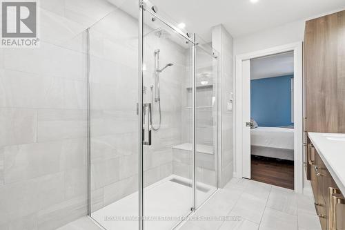 13 Boese Court, St. Catharines (Lakeshore), ON - Indoor Photo Showing Bathroom