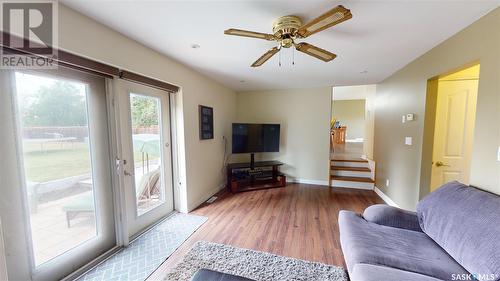 1521 Windover Avenue, Moosomin, SK - Indoor Photo Showing Living Room