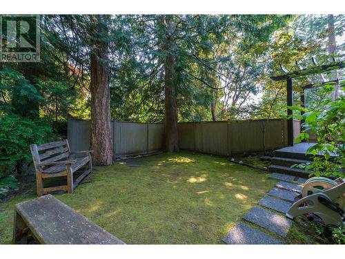 5703 Westport Wynd, West Vancouver, BC - Outdoor With Backyard