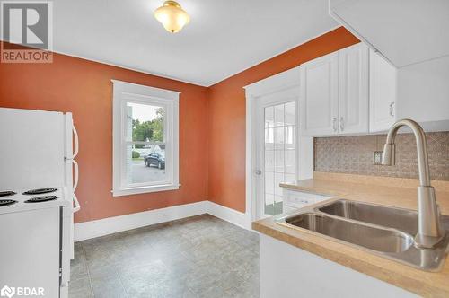 253 William Street, Belleville, ON - Indoor Photo Showing Kitchen With Double Sink