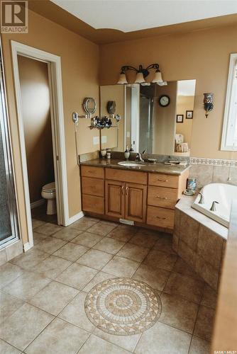 134 Collins Street, Creighton, SK - Indoor Photo Showing Bathroom