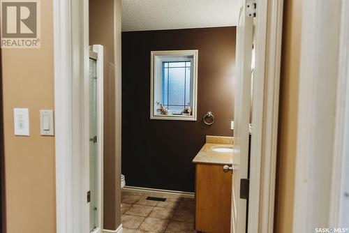 134 Collins Street, Creighton, SK - Indoor Photo Showing Other Room