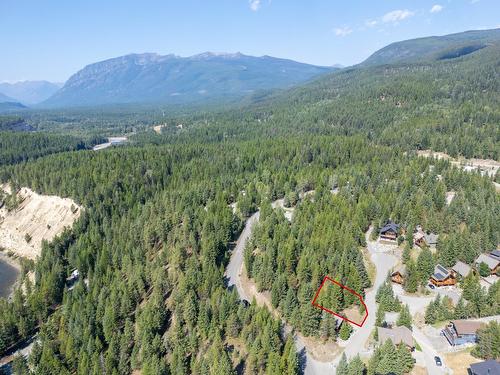 137 River Bend Lane, Kimberley, BC 