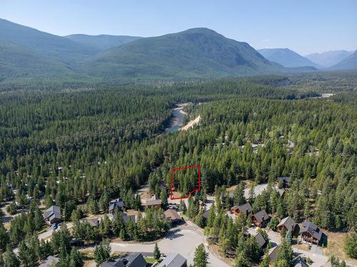 137 River Bend Lane, Kimberley, BC 