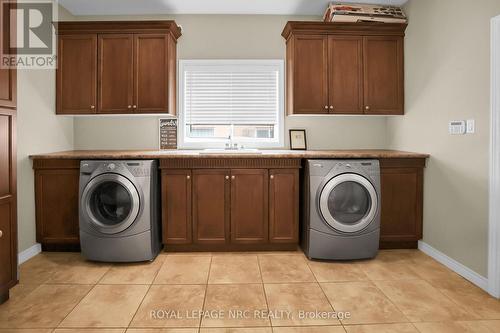 11 Vision Place, Hamilton (Stoney Creek), ON - Indoor Photo Showing Laundry Room