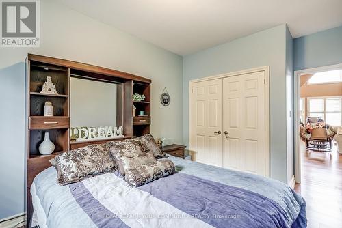 1098 Loon Road, Georgina Islands (Georgina Island), ON - Indoor Photo Showing Bedroom