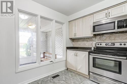 65 Durie Lane, Markham (Aileen-Willowbrook), ON - Indoor Photo Showing Kitchen