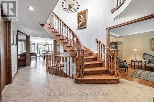 13 Roosevelt Drive, Richmond Hill, ON - Indoor Photo Showing Other Room