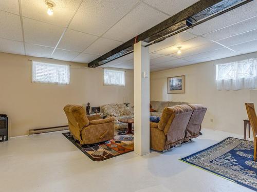 Salle familiale - 537 Rue Briggs E., Longueuil (Le Vieux-Longueuil), QC - Indoor Photo Showing Basement