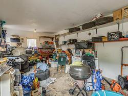 Garage - 