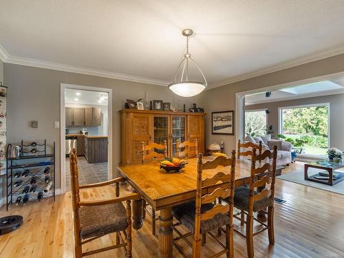 1023 Harlequin Rd, Qualicum Beach, BC 