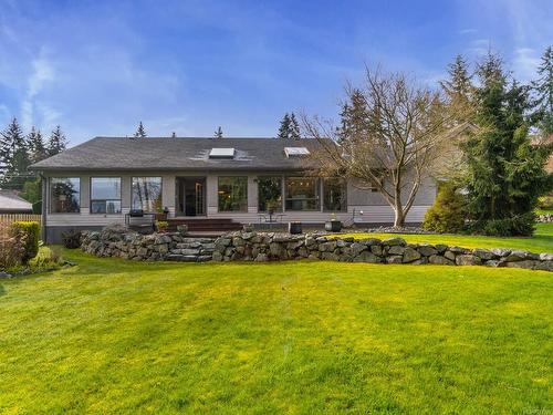 1023 Harlequin Rd, Qualicum Beach, BC 