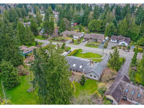 1023 Harlequin Rd, Qualicum Beach, BC 