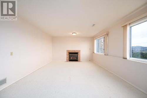 14-2030 Van Horne Drive, Kamloops, BC - Indoor With Fireplace