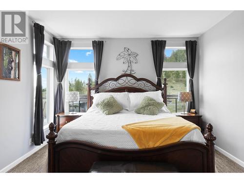 7629 Barnhartvale Road, Kamloops, BC - Indoor Photo Showing Bedroom