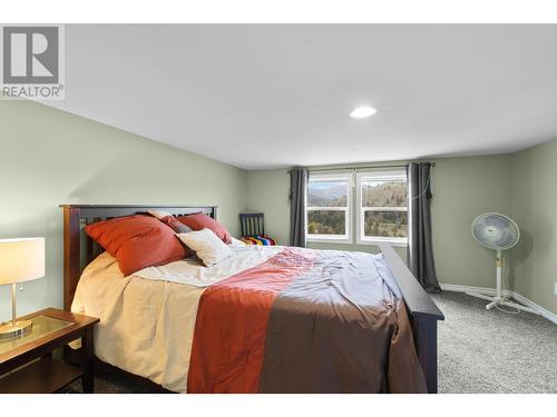 7629 Barnhartvale Road, Kamloops, BC - Indoor Photo Showing Bedroom