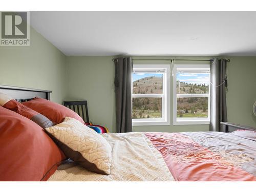 7629 Barnhartvale Road, Kamloops, BC - Indoor Photo Showing Bedroom