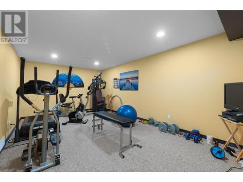 7629 Barnhartvale Road, Kamloops, BC - Indoor Photo Showing Gym Room