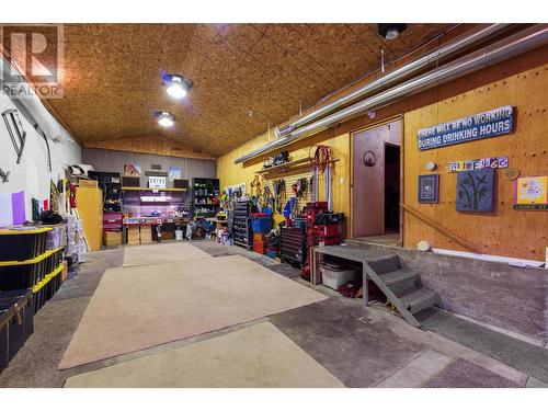 7629 Barnhartvale Road, Kamloops, BC - Indoor