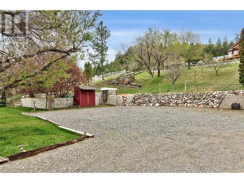 7629 Barnhartvale Road, Kamloops, BC - Outdoor