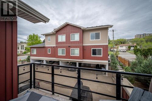 105-60 Hudsons Bay Trail, Kamloops, BC - Outdoor