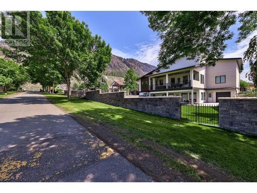 481 Pevero Place, Kamloops, BC - Outdoor